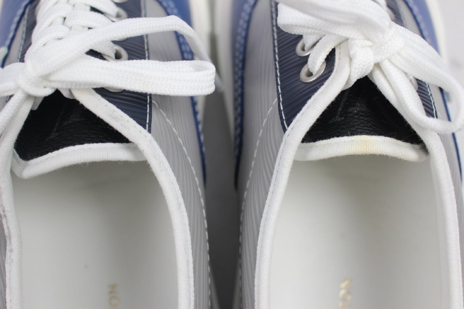 LOUIS VUITTON Louis Vuitton Monogram x Epi Sneakers Men's 7 Sneakers