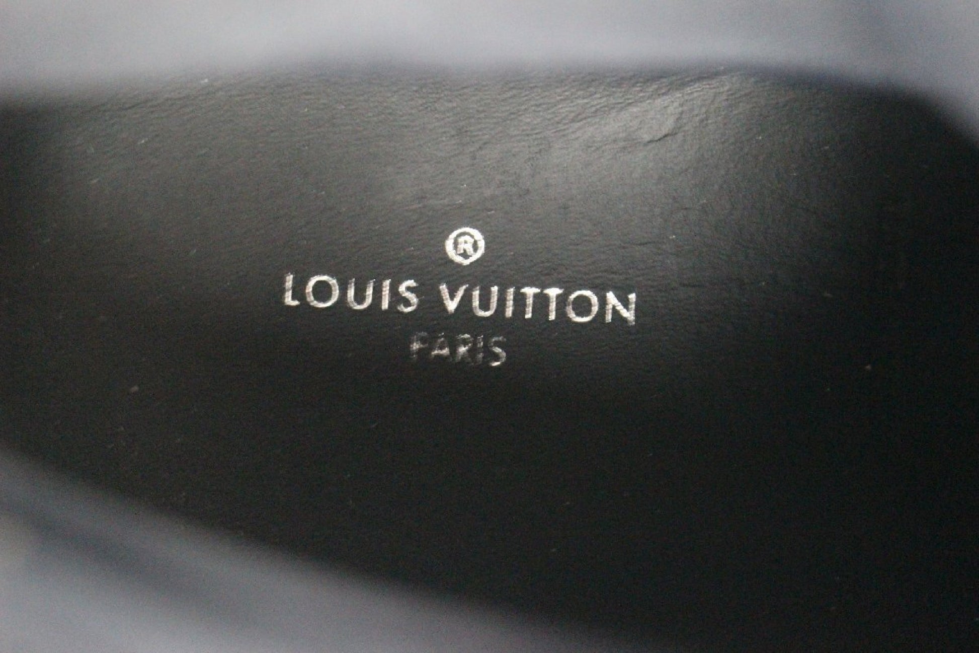 LOUIS VUITTON Arclight Line Sneakers Men's Size 42