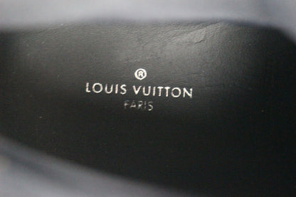 LOUIS VUITTON Arclight Line Sneakers Men's Size 42