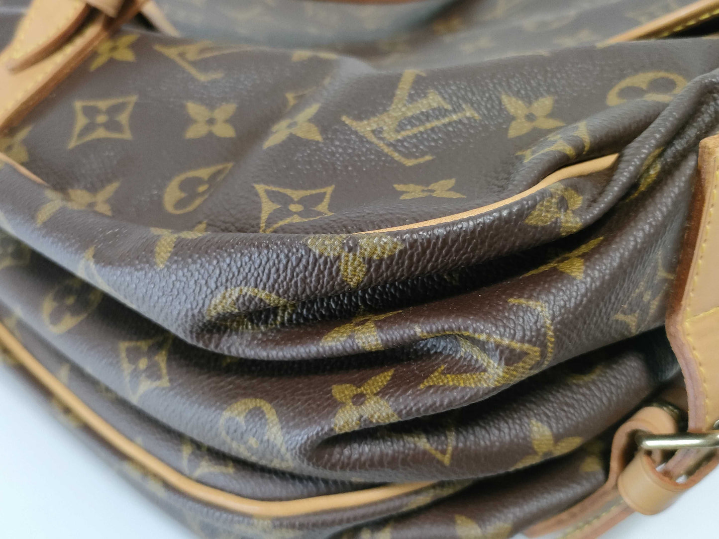 LOUIS VUITTON Monogram Saumur 35 Shoulder Bag