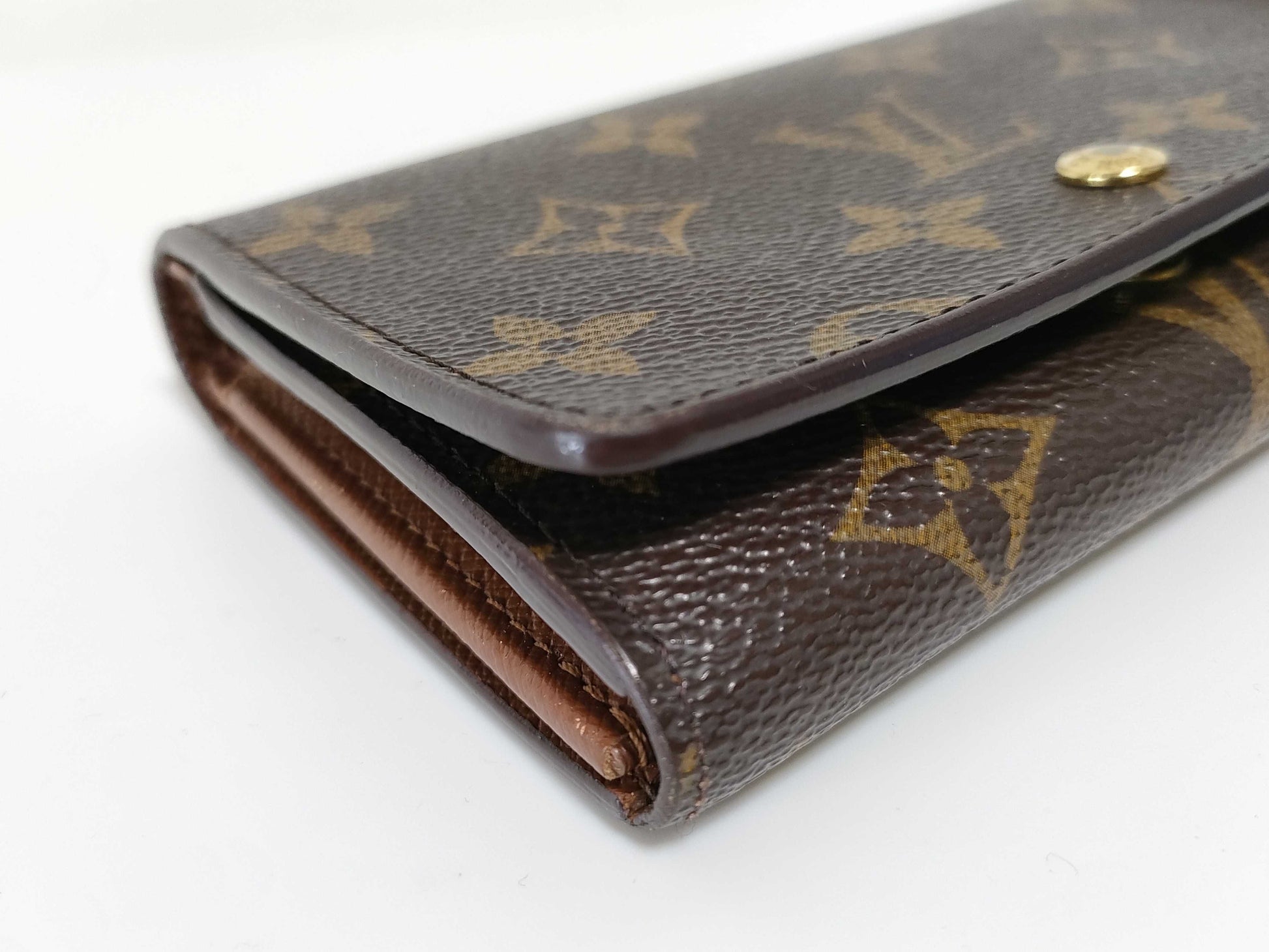 LOUIS VUITTON Monogram L-shaped zipper wallet