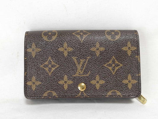 LOUIS VUITTON Monogram L-shaped zipper wallet