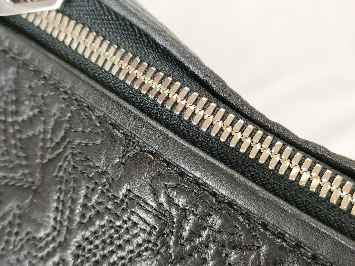 LOUIS VUITTON M 97071 Louis Vuitton M97071 Ixia PM Monogram Antia Handbag