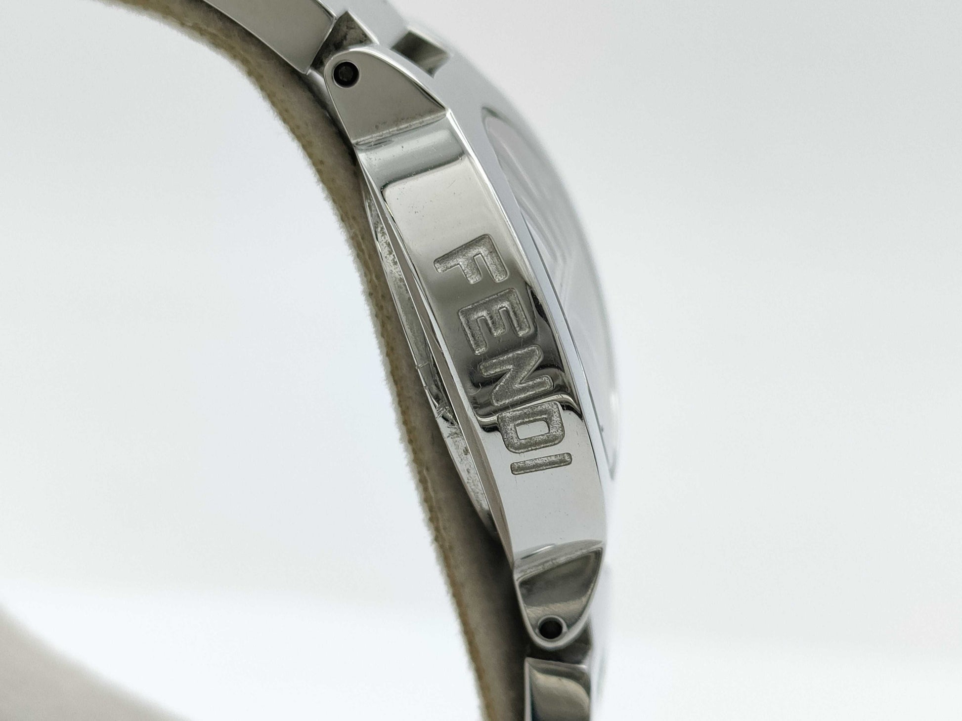 FENDI Horology 3050L 034-569 Quartz Black Dial Women's Watch