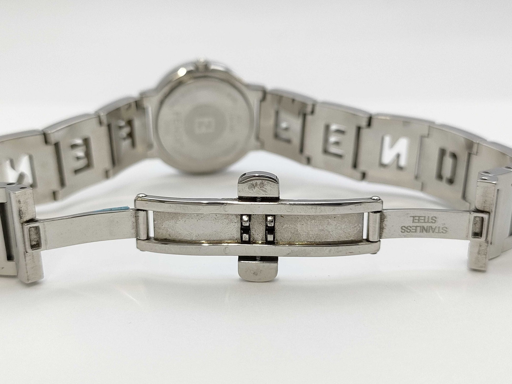 FENDI Horology 3050L 034-569 Quartz Black Dial Women's Watch