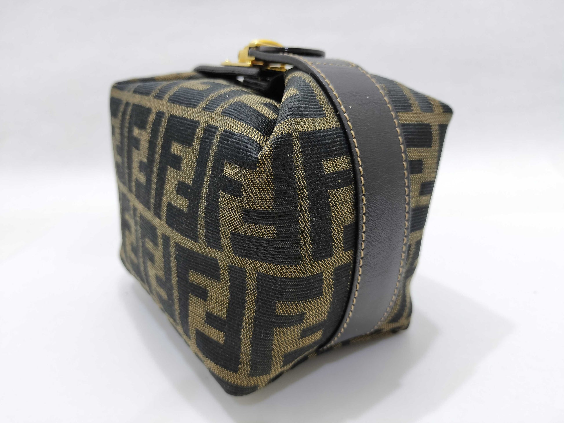 FENDI Zucca pattern vanity pouch vanity bag