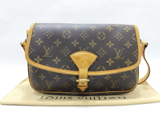 LOUIS VUITTON M42250 Monogram Monogram Sologne M42250 Shoulder Bag