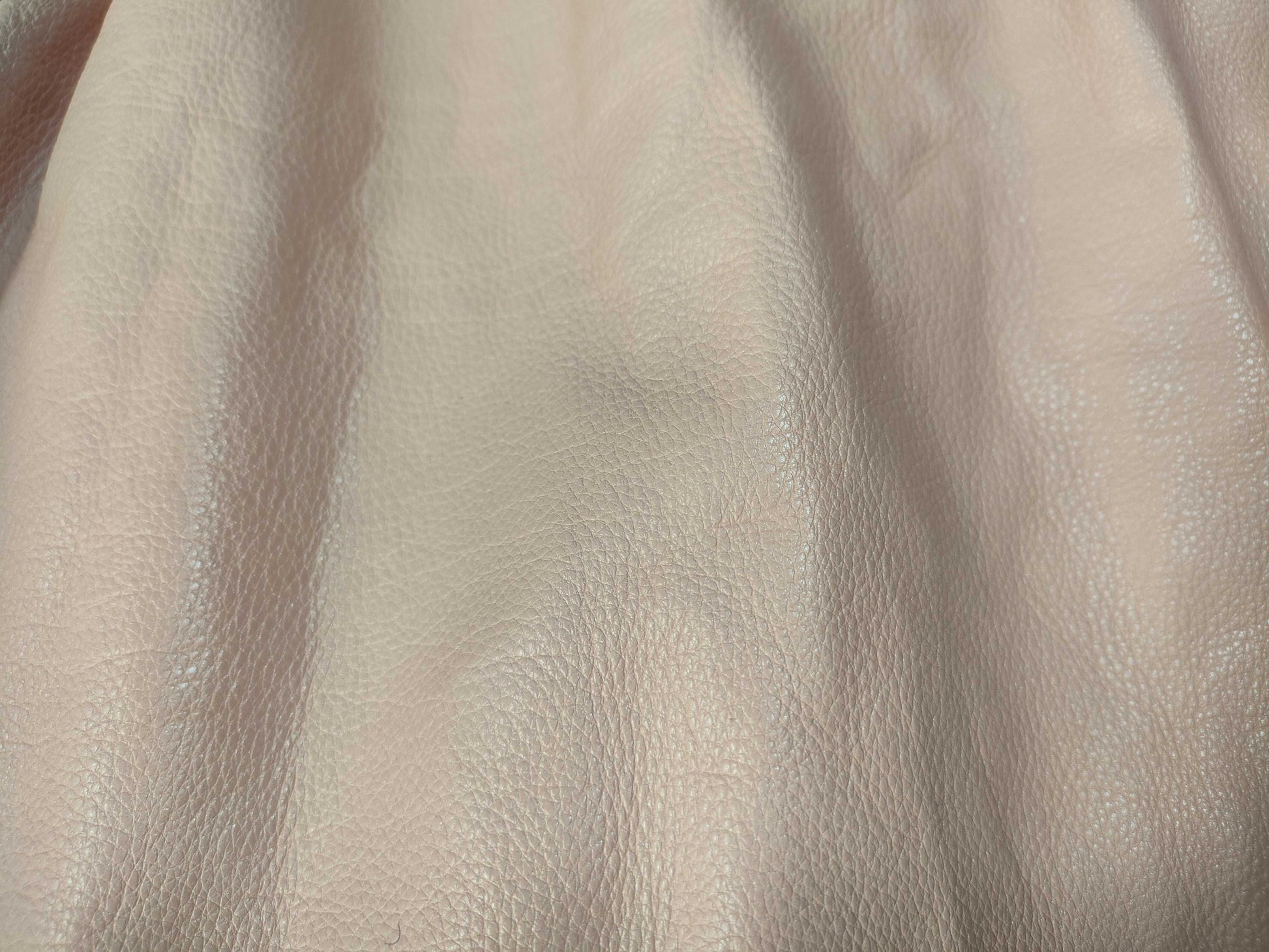 Salvatore Ferragamo Leather Skirt, Pink, Size 40, Belted