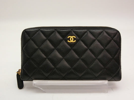 CHANEL Caviar Skin Matelasse Wallet