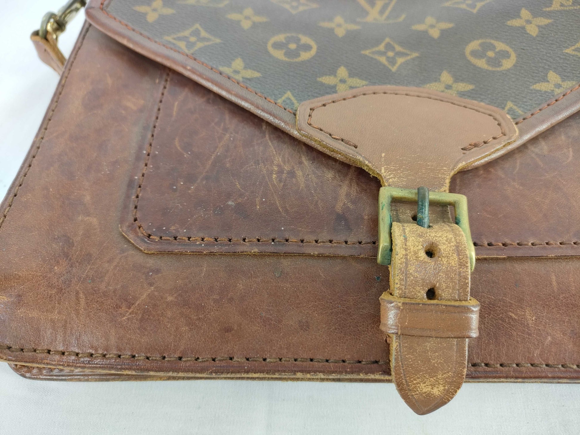 LOUIS VUITTON M51310 Monogram Sac Biface M51310 2-way hand/shoulder bag