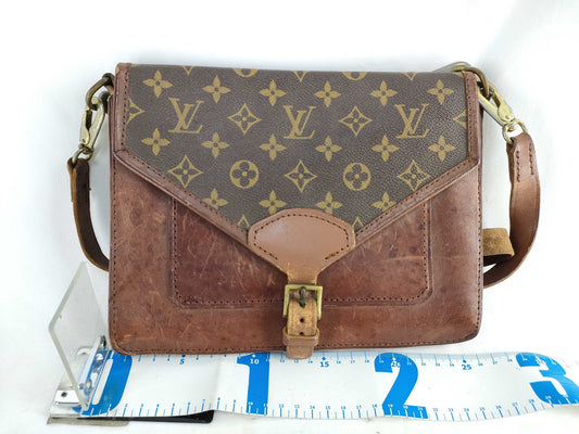 LOUIS VUITTON M51310 Monogram Sac Biface M51310 2-way hand/shoulder bag