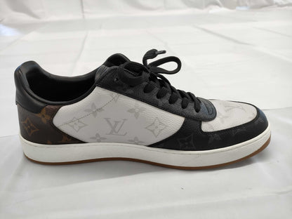 LOUIS VUITTON LOUIS VUITTON Men's Rivoli Monogram Sneakers Size 7 1/2