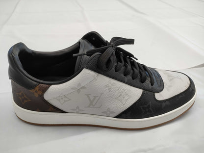 LOUIS VUITTON LOUIS VUITTON Men's Rivoli Monogram Sneakers Size 7 1/2