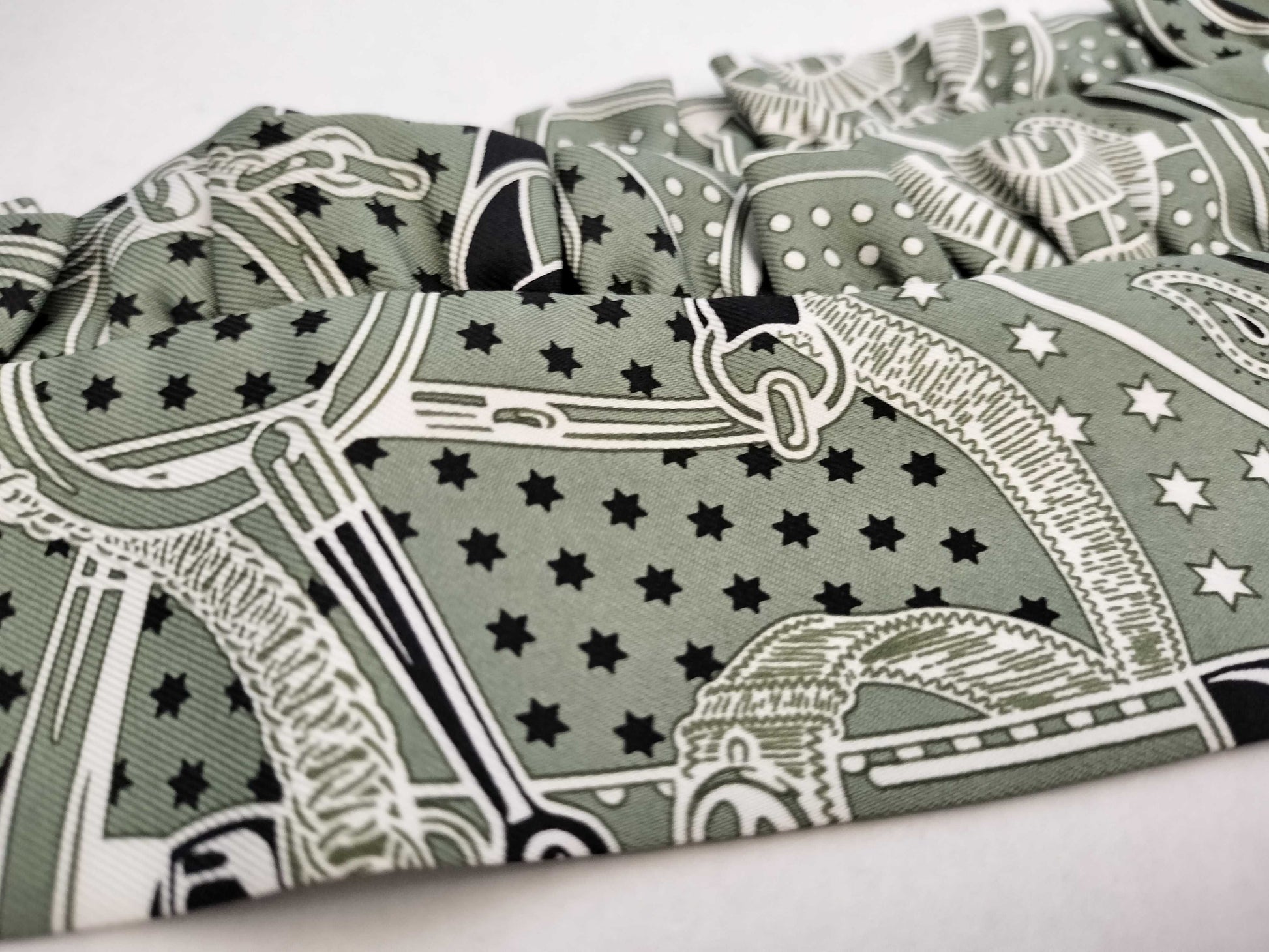 HERMES [With Tag] Twilly HERMES Twilly Twilly Frill Scarf Bandana Pattern Unused Other Accessories