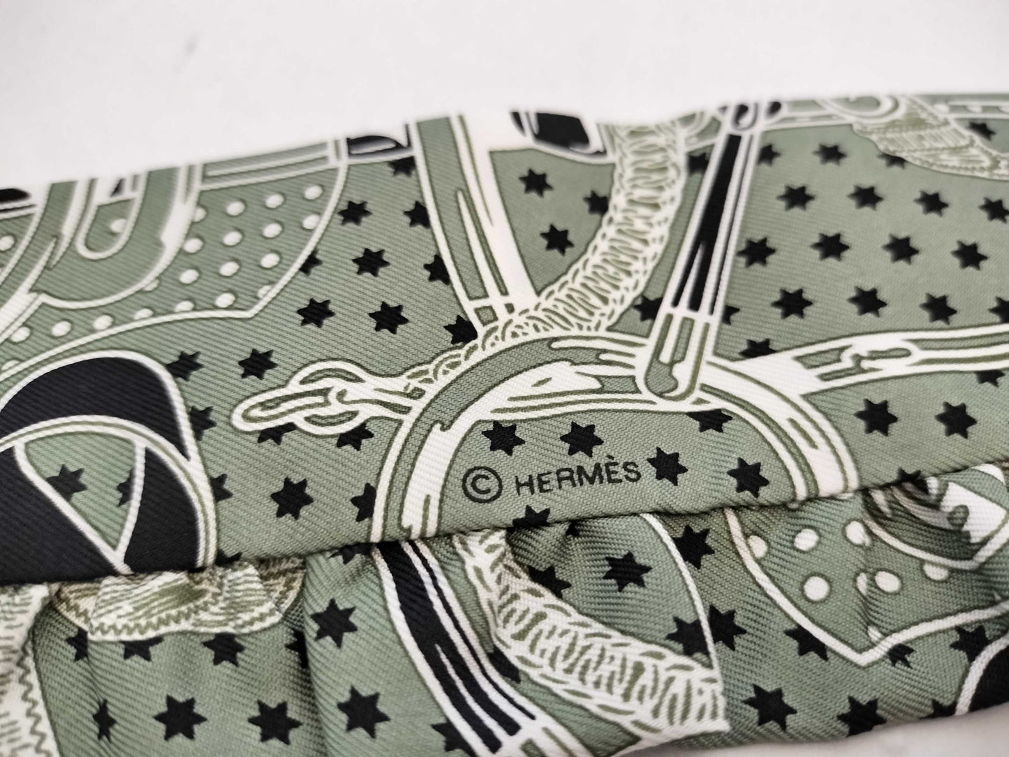 HERMES [With Tag] Twilly HERMES Twilly Twilly Frill Scarf Bandana Pattern Unused Other Accessories