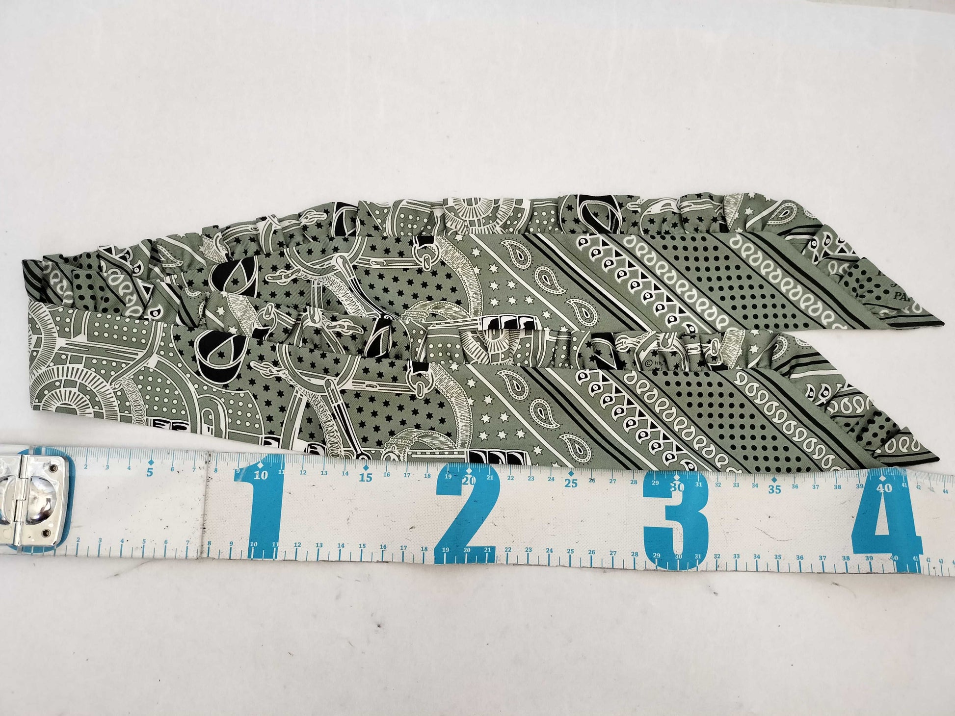HERMES [With Tag] Twilly HERMES Twilly Twilly Frill Scarf Bandana Pattern Unused Other Accessories