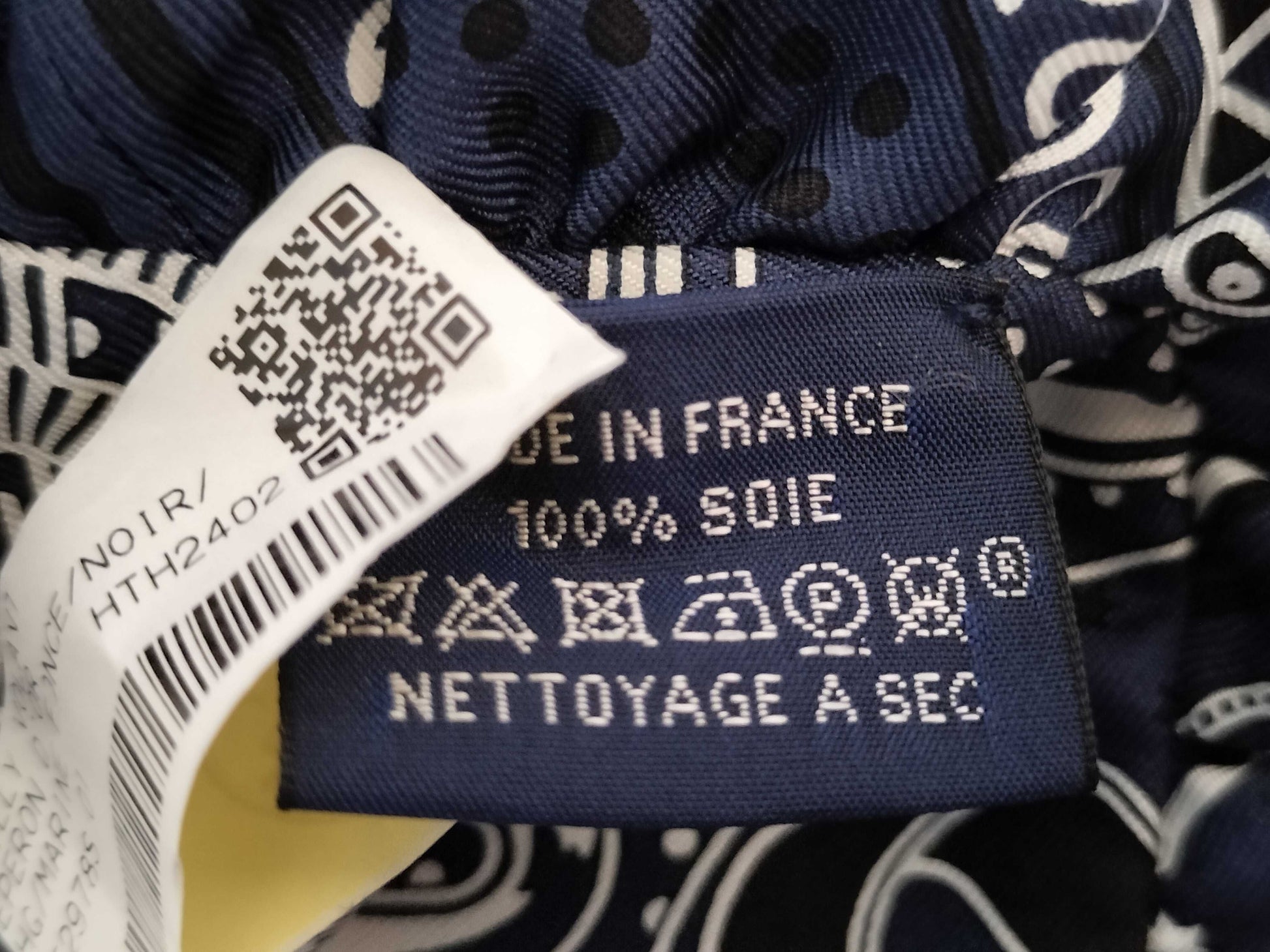 HERMES [With Tag] Twilly HERMES Twilly Twilly Frill Scarf Bandana Pattern Unused Other Accessories