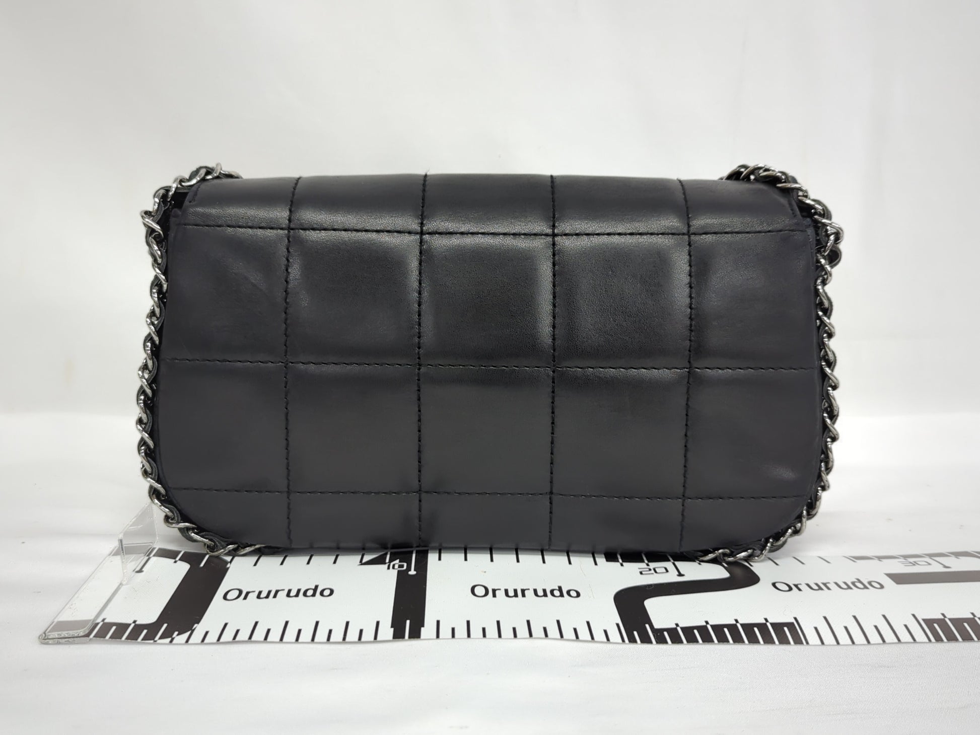 CHANEL Chocolate Bar Chain Shoulder Bag, No. 8