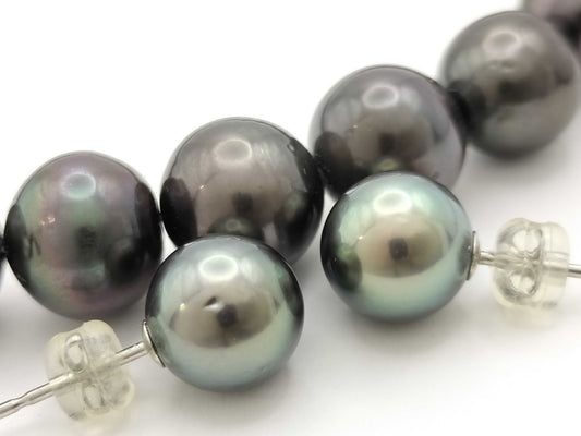 Semi-round pearl diameter approx. 8.0-10.9mm, SV 52.3g / Pearl diameter approx. 9.0mm*2, PT900 2.4g Other small items 