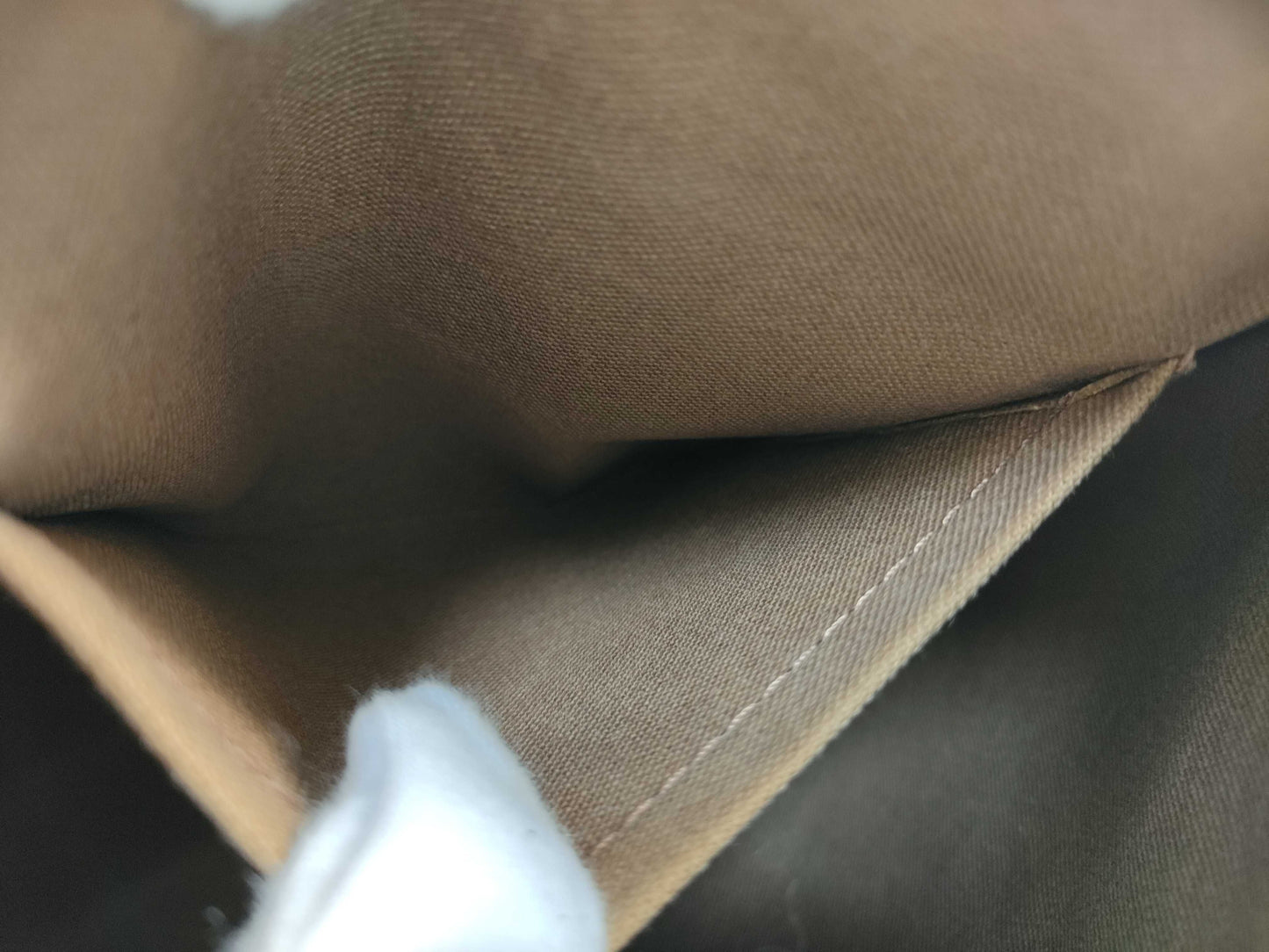 LOUIS VUITTON Monogram LV Totally Tote Bag