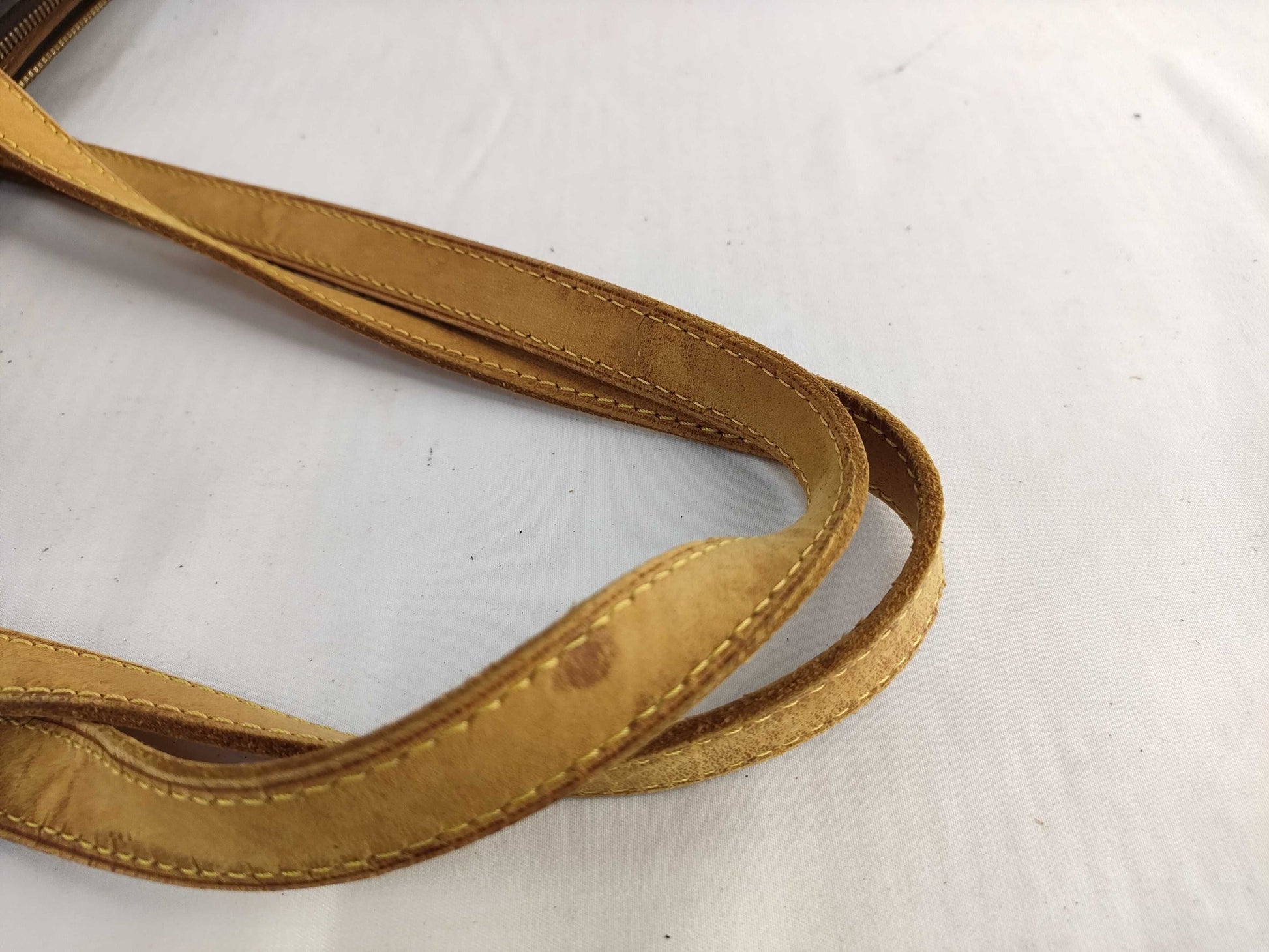 LOUIS VUITTON Monogram LV Totally Tote Bag