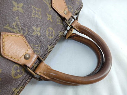 LOUIS VUITTON Monogram LV Handbag