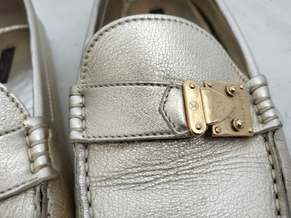 LOUIS VUITTON Louis Vuitton Loafers
