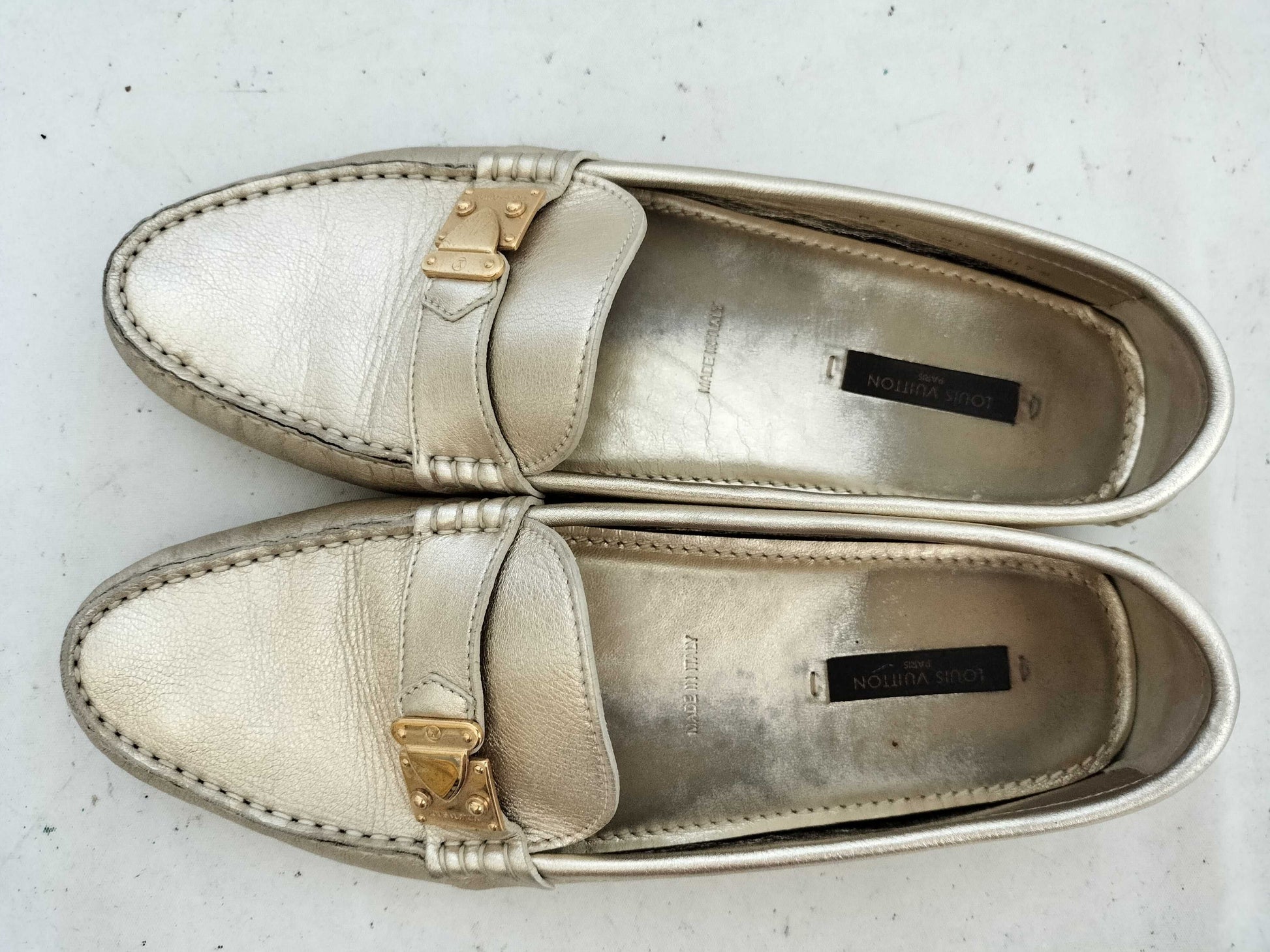 LOUIS VUITTON Louis Vuitton Loafers