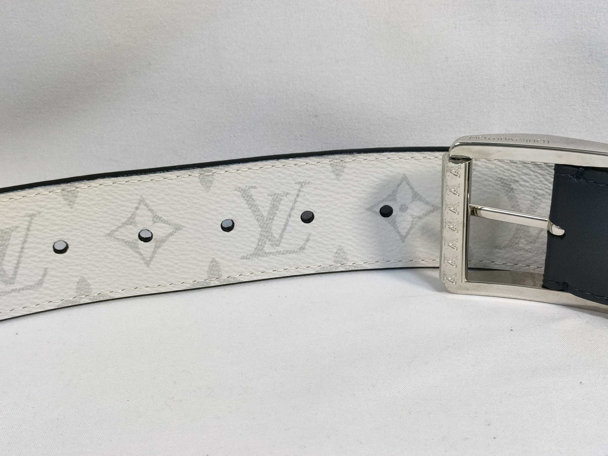 LOUIS VUITTON M0003 Santurre Reverso M0003 Belt
