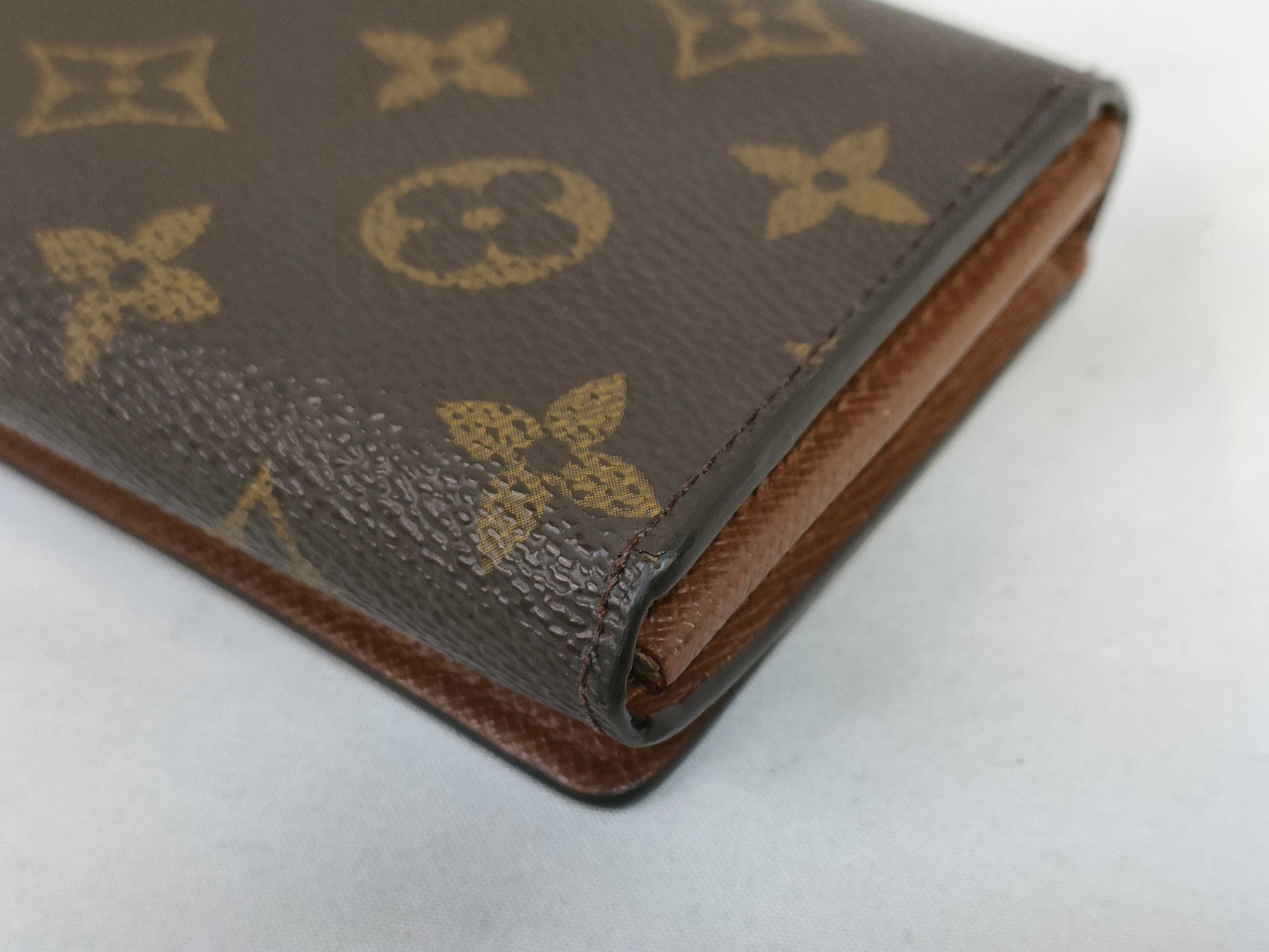 LOUIS VUITTON M61730 Monogram Louis Vuitton Bifold Wallet