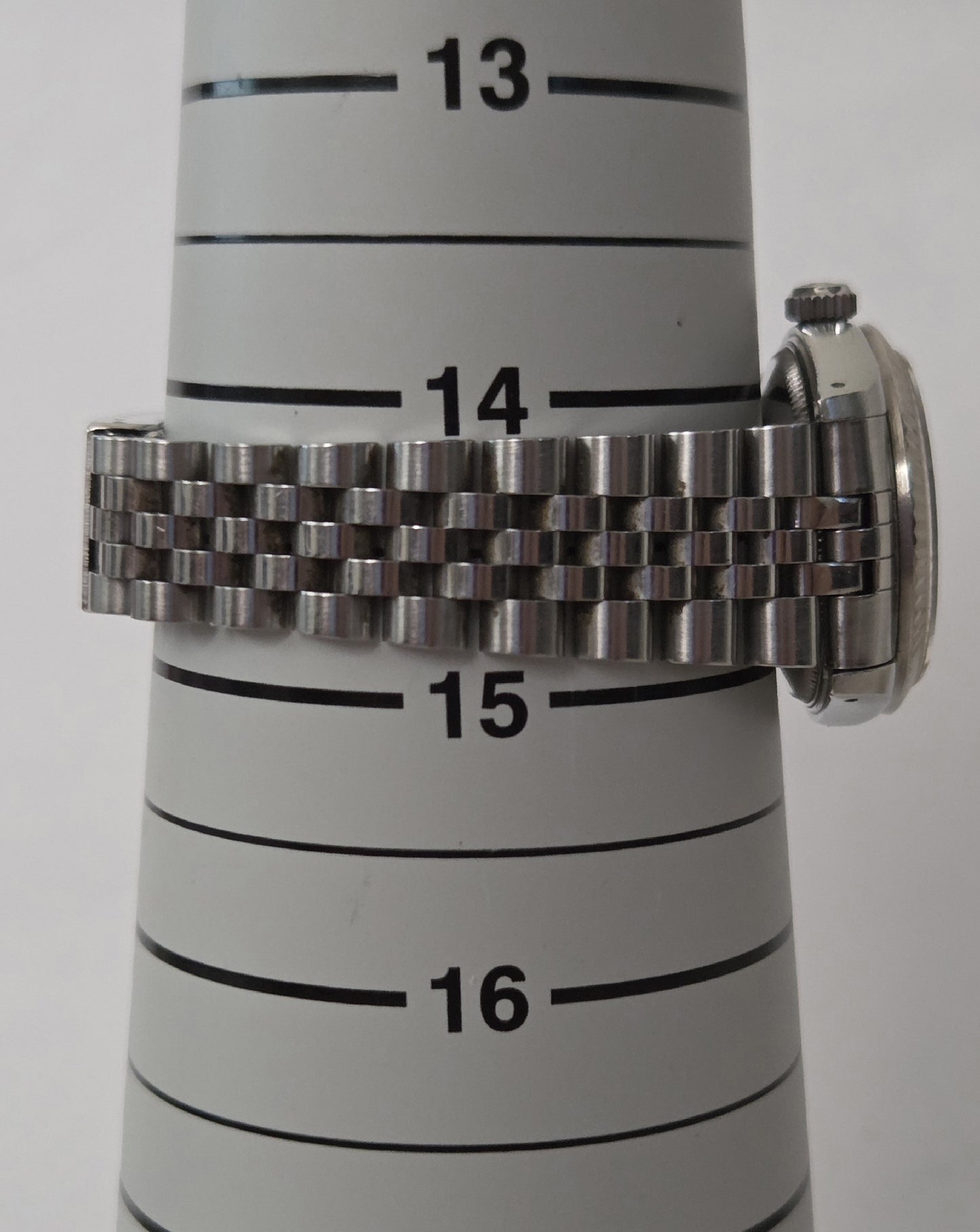 ROLEX 68274G N578026 Silver Pre-Con Boys' Watch