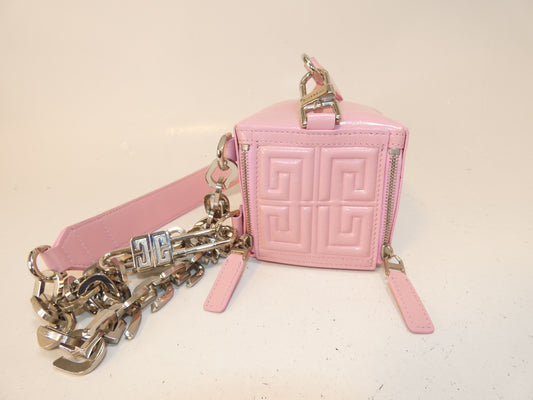 GIVENCHY logo embossed leather chain shoulder bag