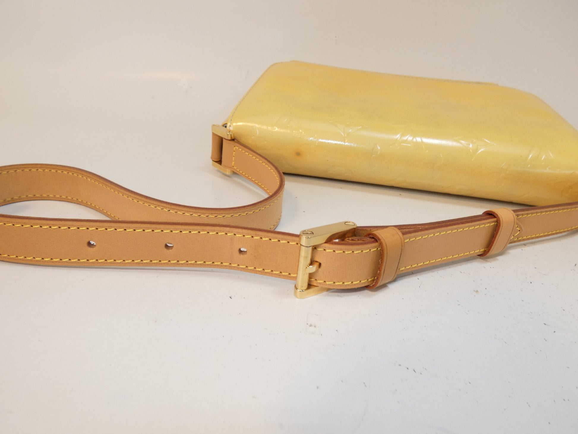 LOUIS VUITTON Thompson Vernis Shoulder Bag