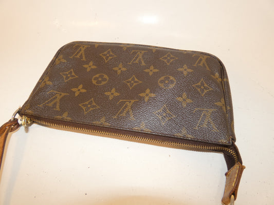 LOUIS VUITTON Accessory Monogram Pouch Hand Pouch