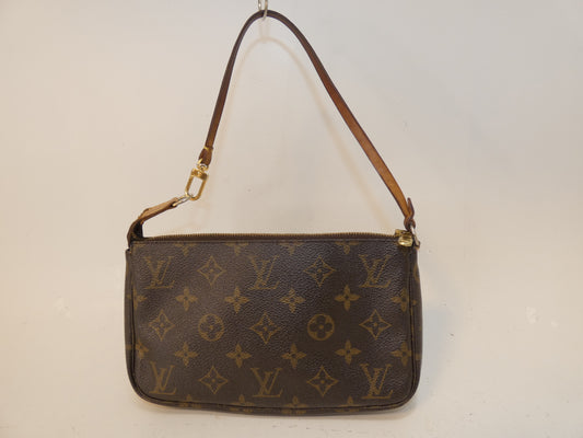 LOUIS VUITTON Accessory Monogram Pouch Hand Pouch