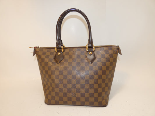 LOUIS VUITTON Saleya PM Damier Handbag