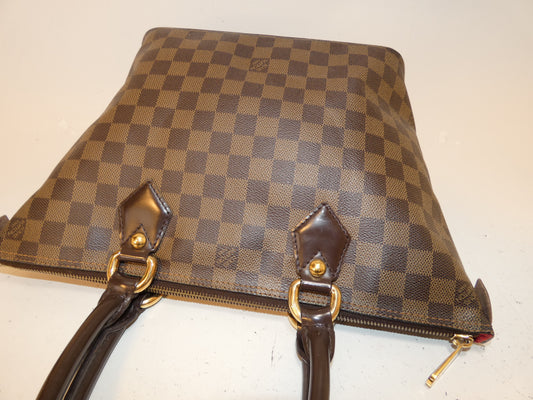 LOUIS VUITTON Saleya PM Damier Handbag