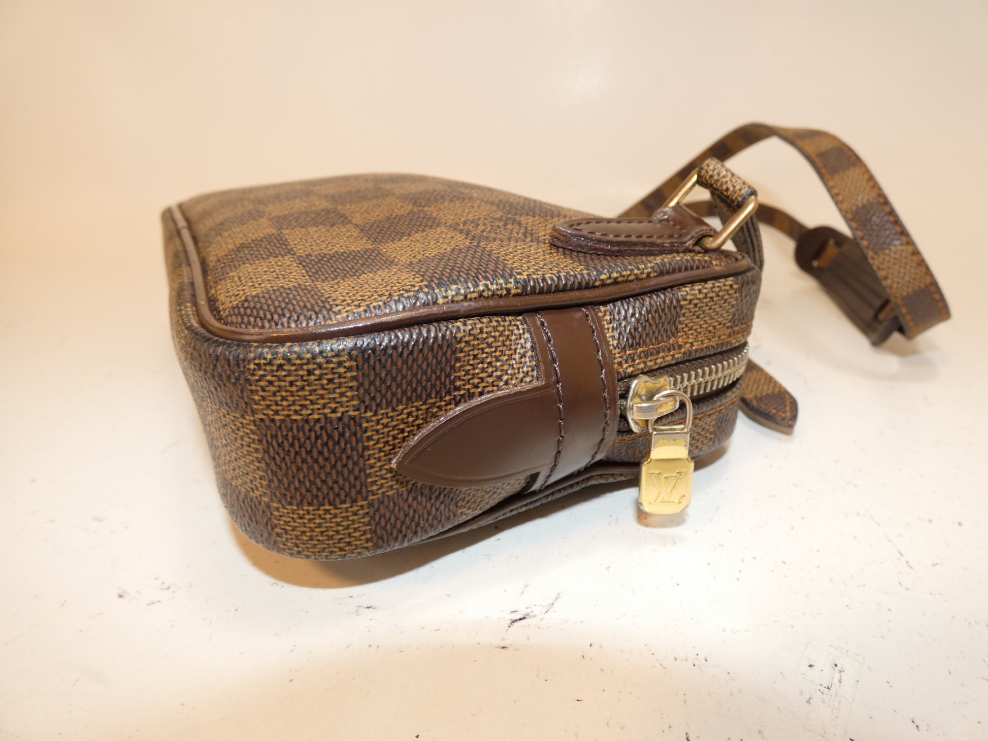 LOUIS VUITTON Marly Bandouliere Damier Shoulder Bag