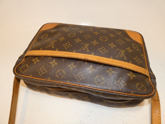 LOUIS VUITTON Trocadero Monogram Shoulder Bag 