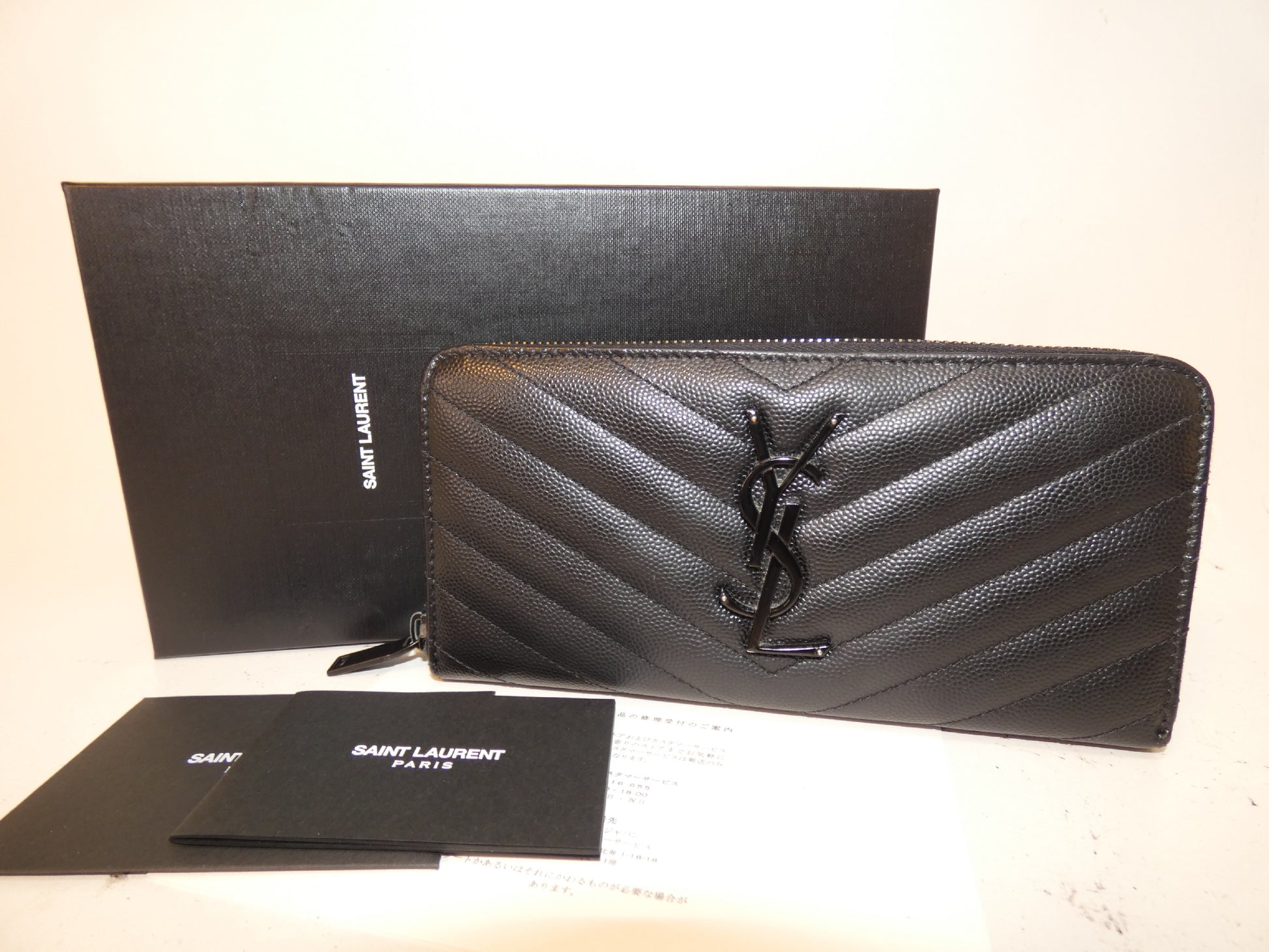 Yves Saint Laurent Front Logo V-Stitch Leather Black Round Zip Long Wallet