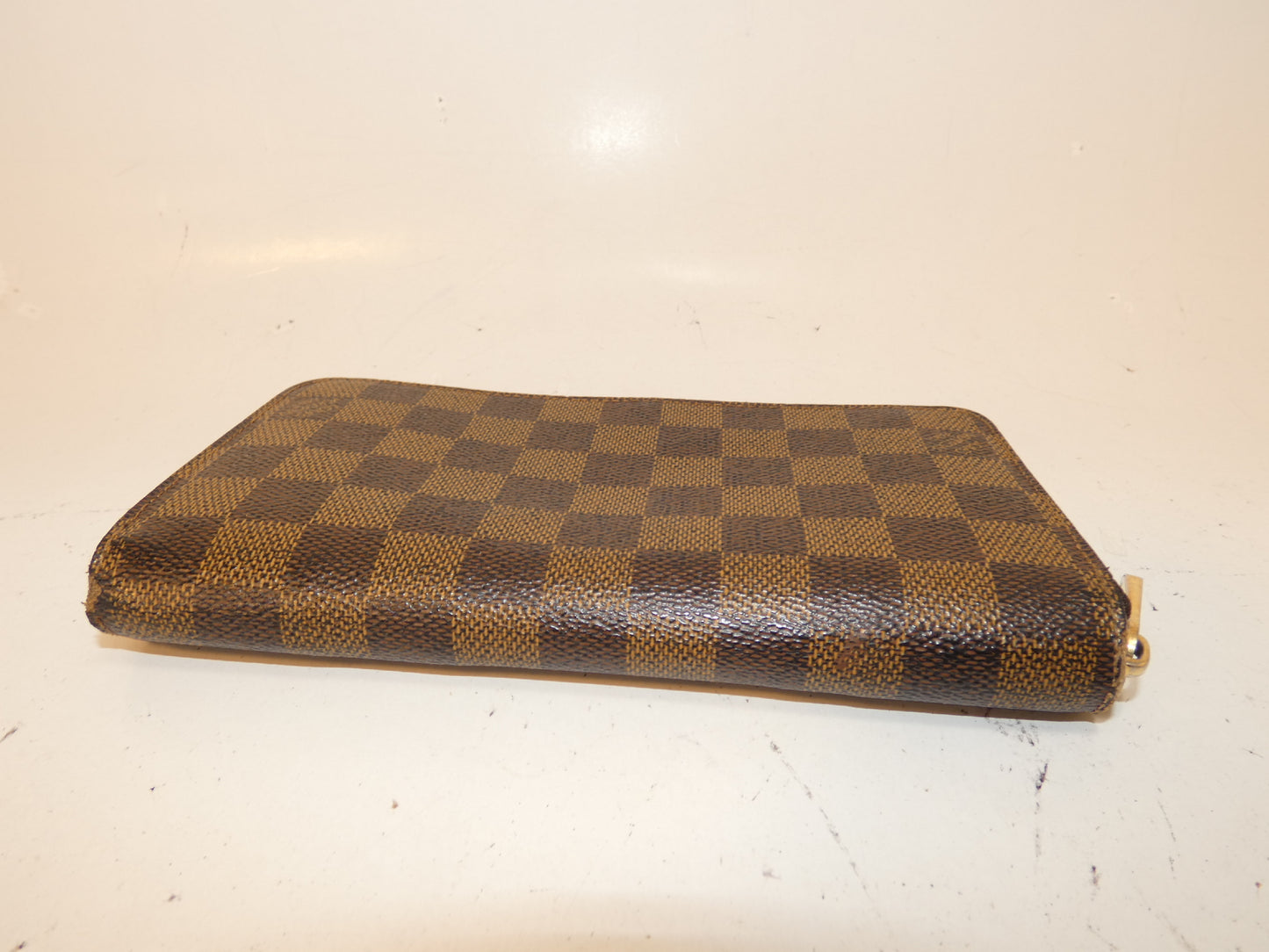 LOUIS VUITTON Damier Zippy Long Wallet