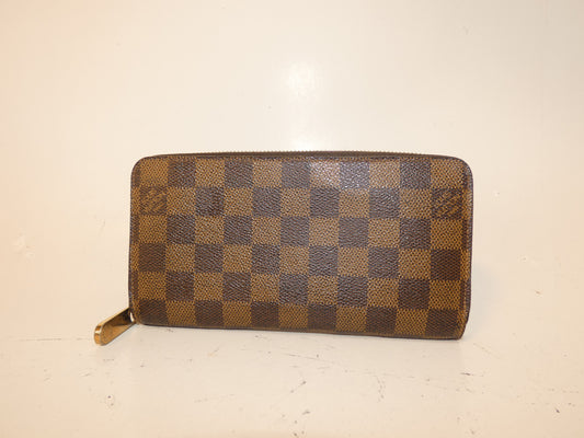 LOUIS VUITTON Damier Zippy Long Wallet