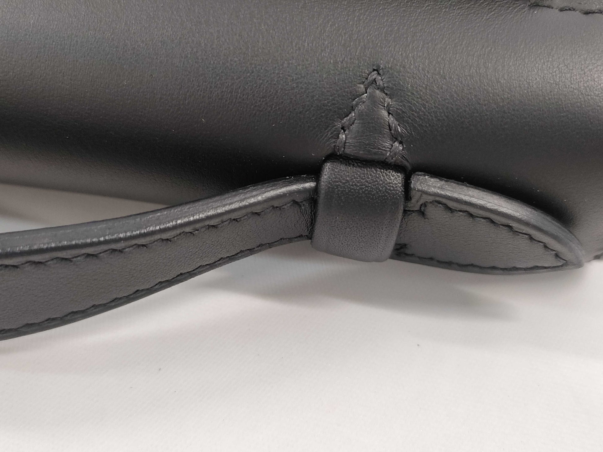 HERMES Pochette Kelly Swift Leather Black G Hardware W Stamp Handbag