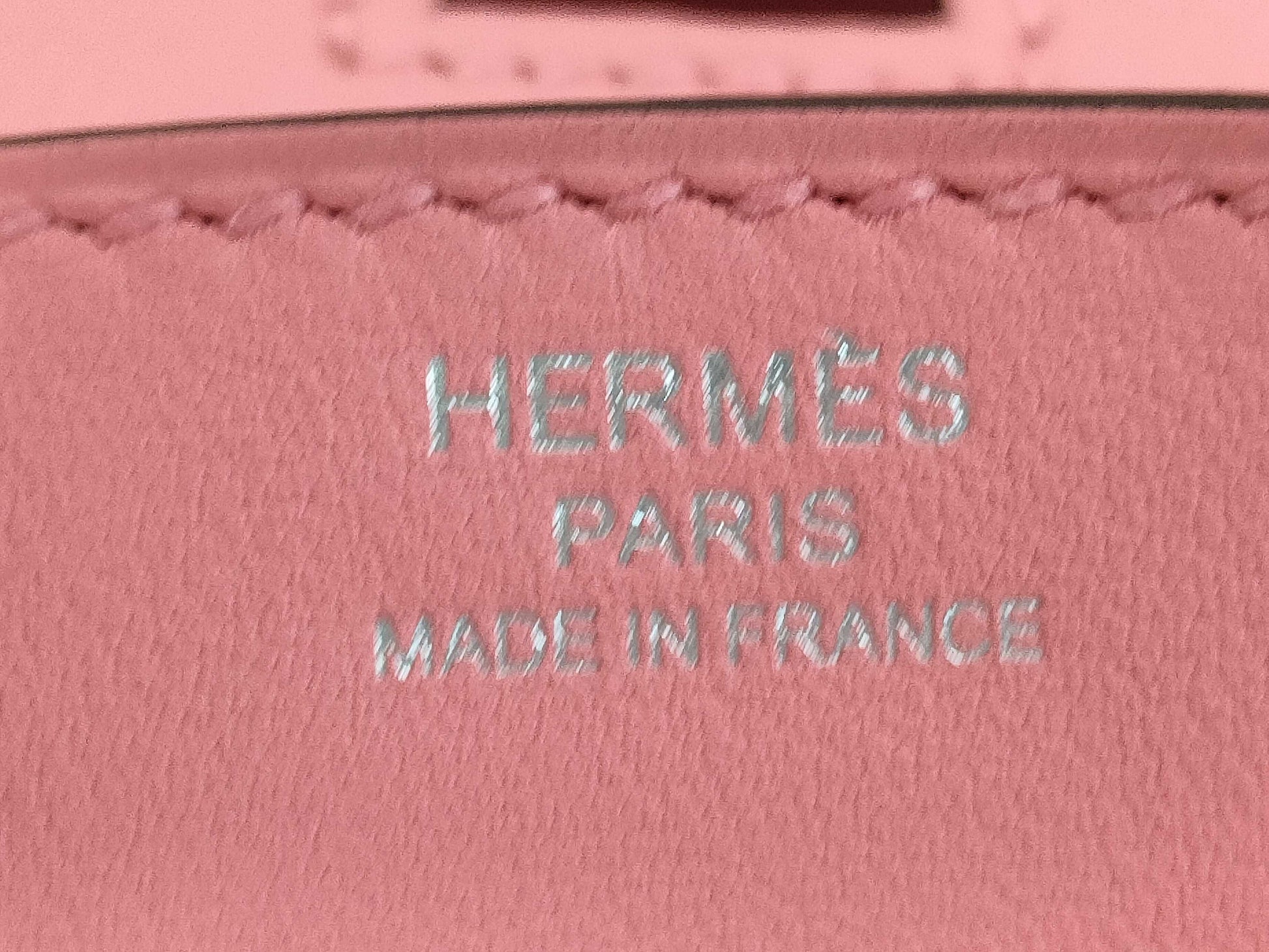 HERMES Birkin 25 in Swift leather with Rose Azalee finish and sterling silver hardware, featuring a "Y" stamp.