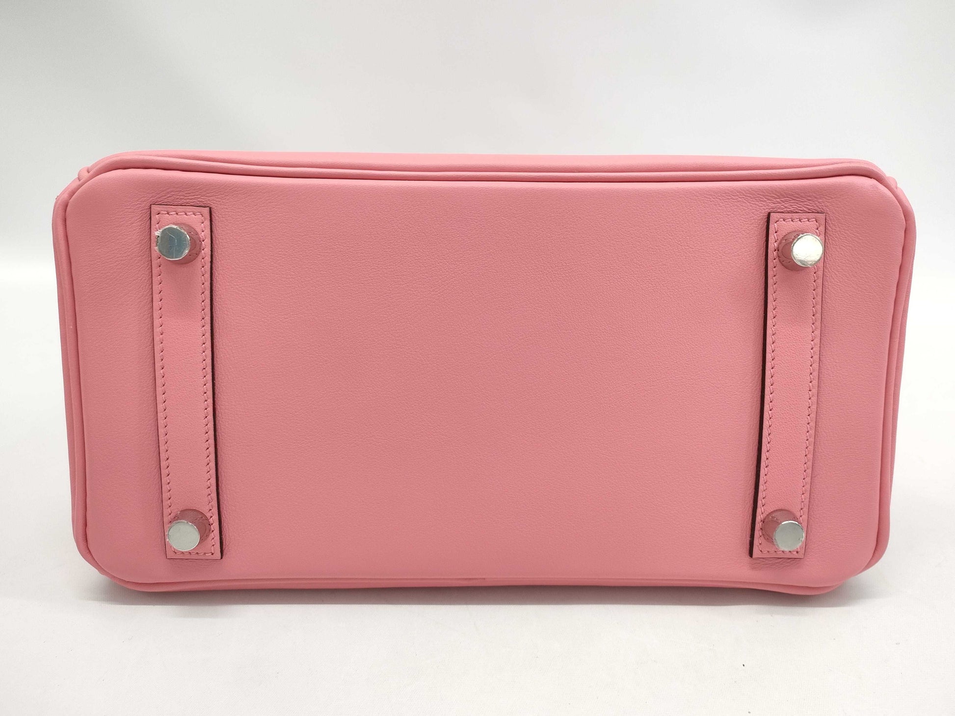 HERMES Birkin 25 in Swift leather with Rose Azalee finish and sterling silver hardware, featuring a "Y" stamp.