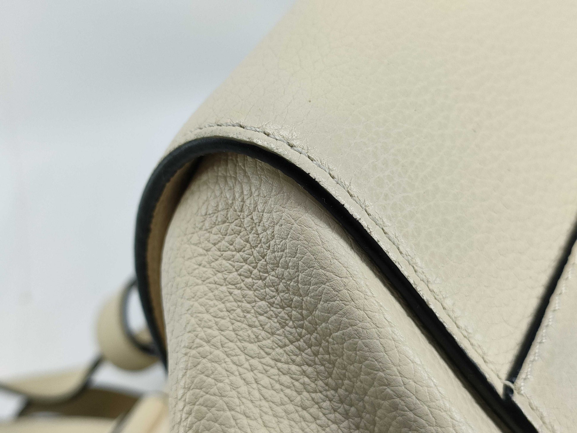 LOEWE Hammock Small Leather 2-Way Handbag in Beige