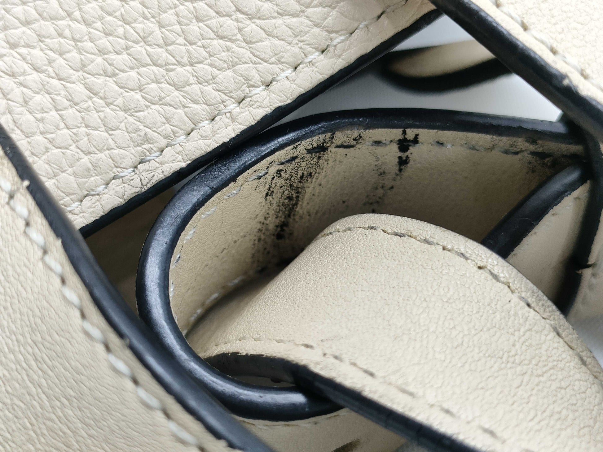 LOEWE Hammock Small Leather 2-Way Handbag in Beige