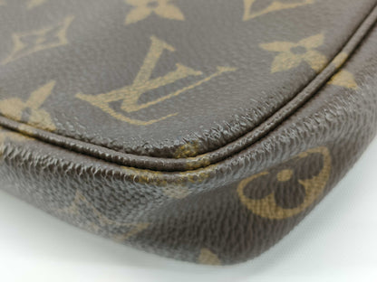 LOUIS VUITTON M51980 Monogram Louis Vuitton Pochette Accessoires Monogram M51980 VI1929 Handbag