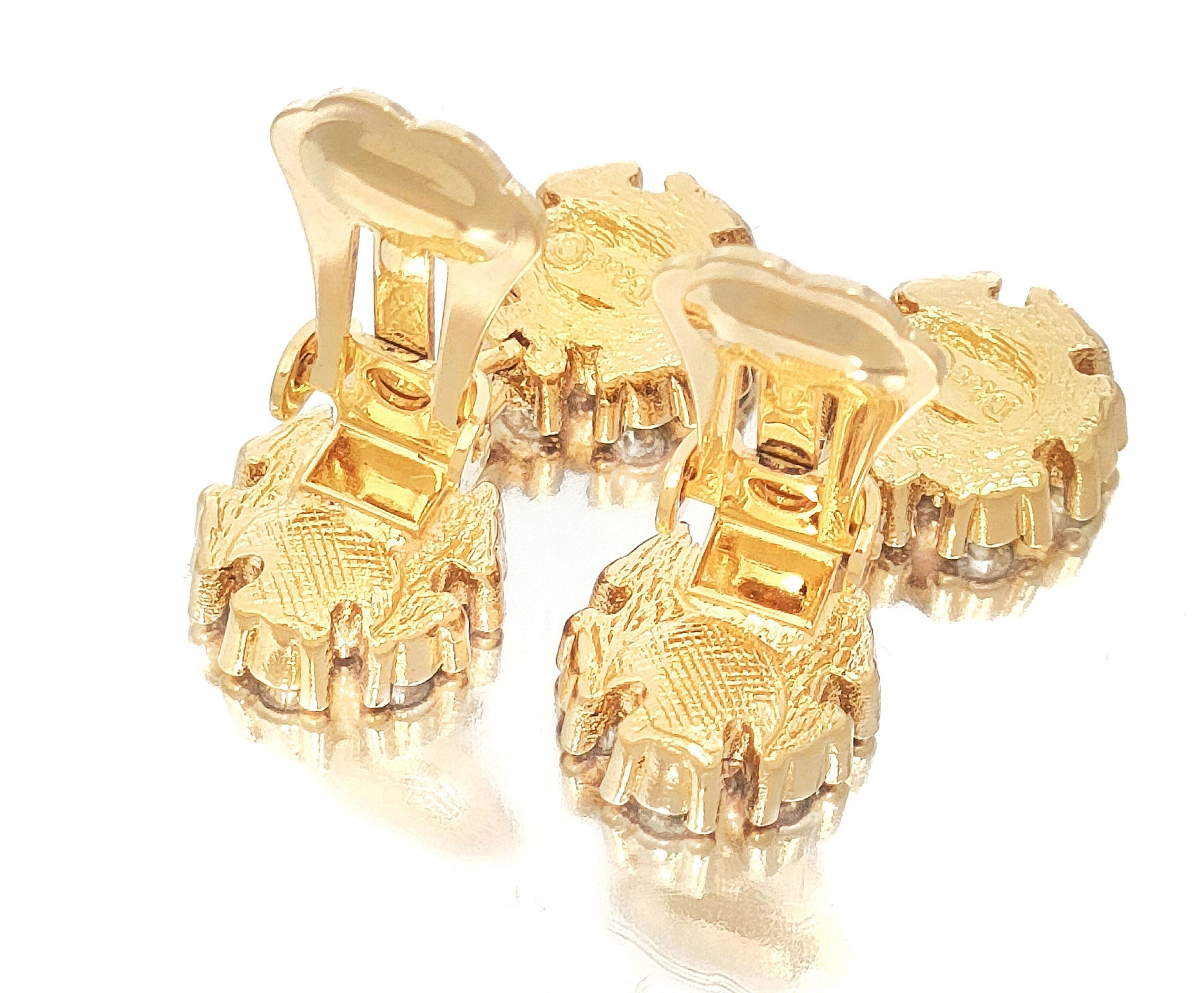 Dior Christian Dior Gold-Colored Rhinestone Swing Flower Design Earrings, 5.87g