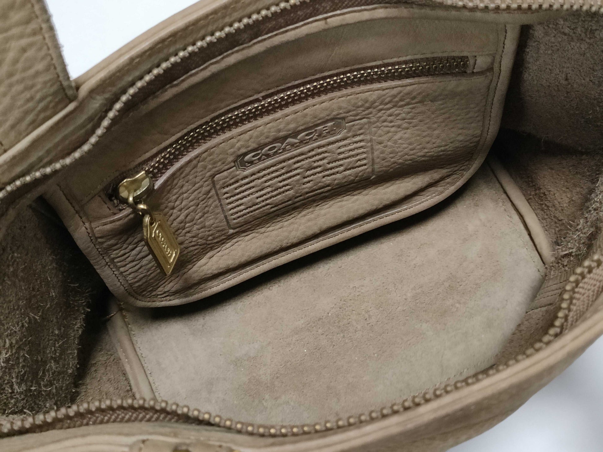 COACH 4-piece leather bag set